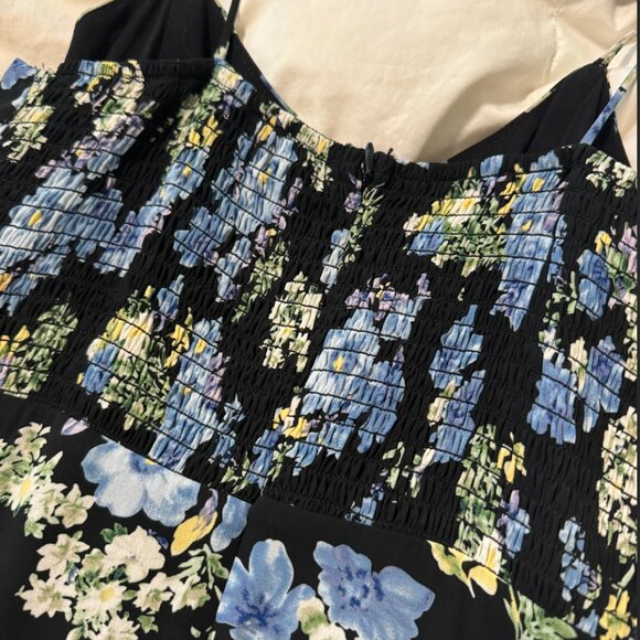 Lulu's Started With a Kiss Black Floral Print Tie-Strap Tiered Maxi Dress - Picture 6 of 6